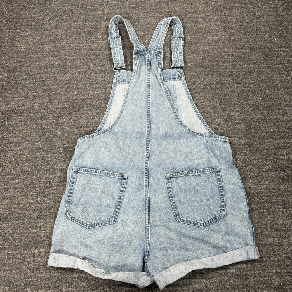 Gap Denim Bib Shortalls Women Medium Blue 100% Cotton Garden Cuffed Cut Off FLAW